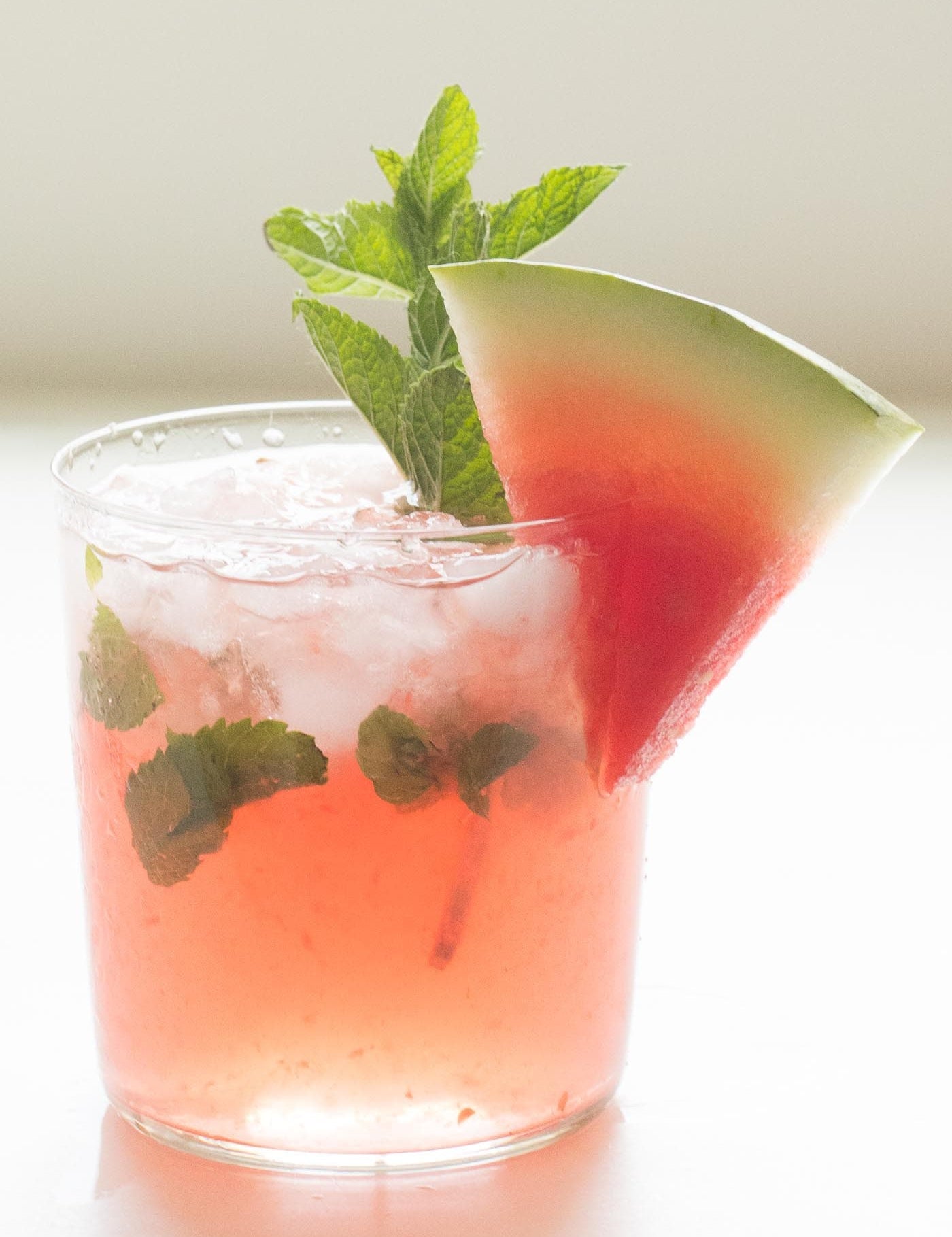 OVERCOME FATIGUE WITH THIS WATERMELON HYDRATOR