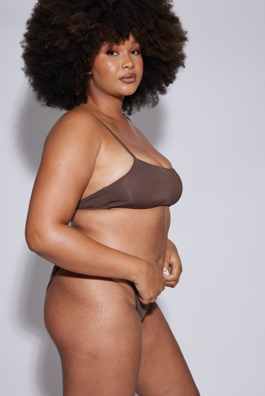 CAMI CROP CHOCOLATE
